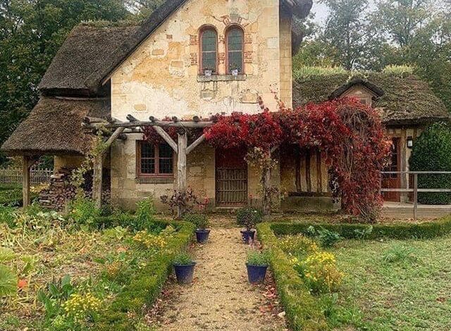 Travel Back in Time to The Gardener’s House Built in 1784